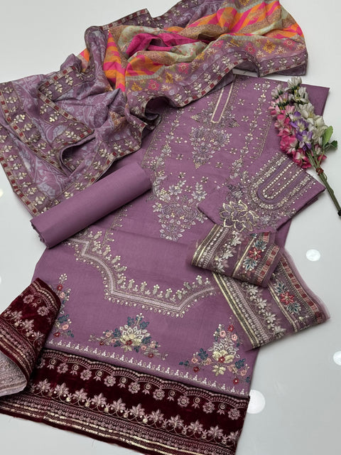 EID’s Luxury Heavy Embroidered Self Jacquard Lawn With Silk Duppata 3 Pc Dress 👗