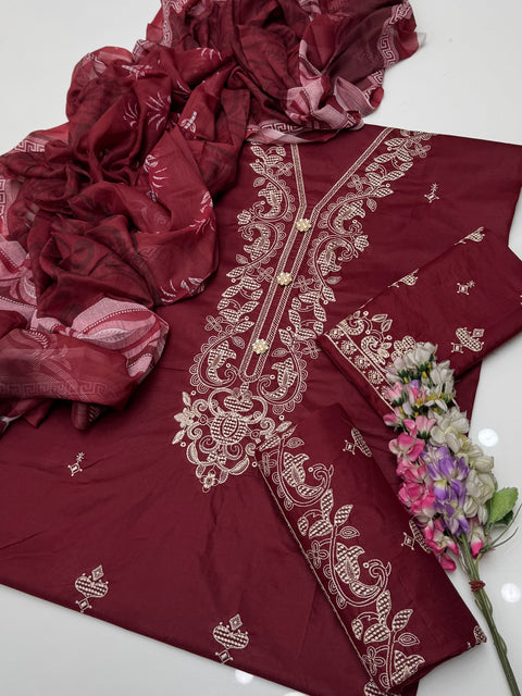 Chinyere Brand Bareeze Embroidery 🪡 Lawn 3 Pc Dress 👗
