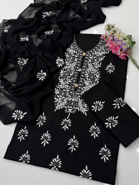 🔥 Traditional Handmade Style Pakka Sheesha Work 🧵 Pure Lawn 3PC Dress 👗