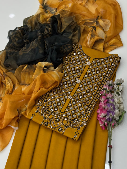 One of The Beautiful And Elegant Fancy Sequence Work Embroidery 🪡 Pure Lawn 3 Pc 👗