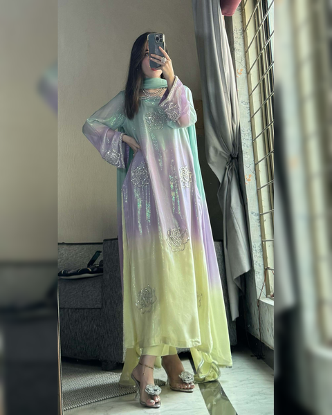 Beautiful Trending Ombré Double Tone Digital Printed 2 Pc Dress 👗