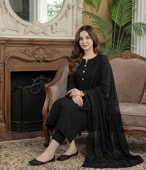 🖤 #BLACK #CHIKANKARI 🖤