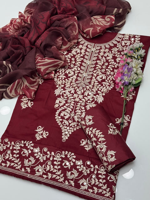 Handmade Style Unique Thread Embroidery 🧵 Lawn 3 Pc Dress 👗
