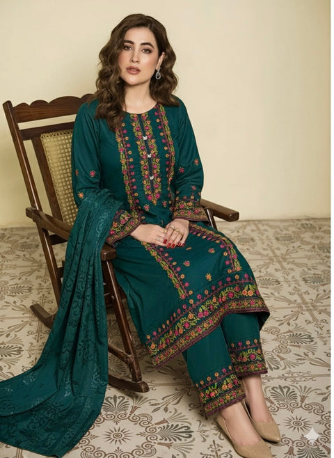 🔥WINTER’s Most Demadend And Beautiful Boutique Style Embroidery 🧵 3 PC 👗