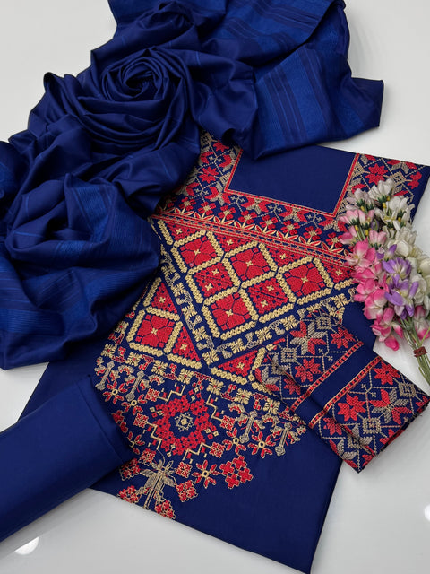 🔥 #Winter’s Beautiful Sang E Maah Design Dhanak 3 Pc 👗
