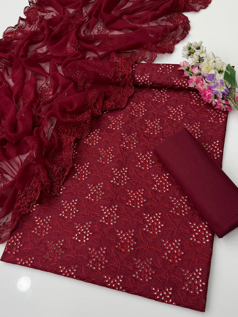 💕 #CHIKANKARI #LAWN 3PC 💕