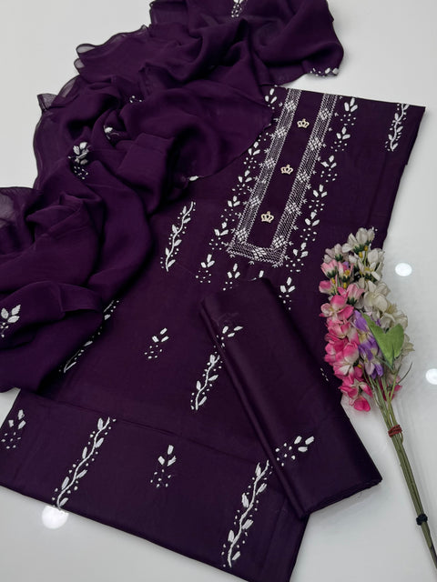 Handmade Tarkashi And Pakka Tanka Embroidery 🧵 Pure Lawn 3 Pc Dress 👗