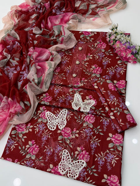 💕 ONLY 2650/-PKR #CHIKANKARI LAWN 3PC 👗