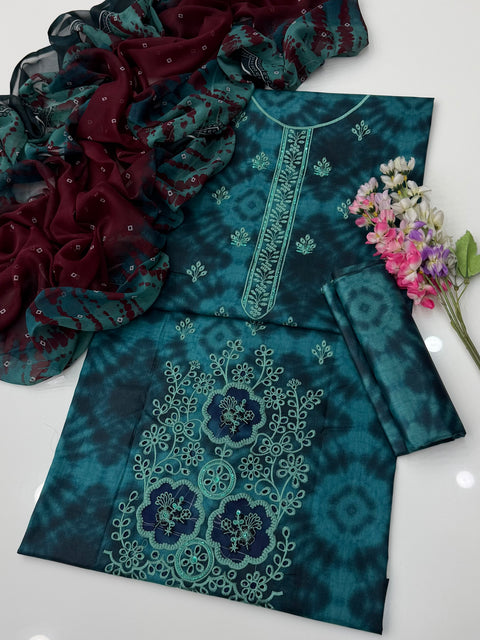 🔥 Beautiful Boutique Style Chikankari Embroidery 🧵 Digital Printed Pure Lawn 3 PC Dress 👗