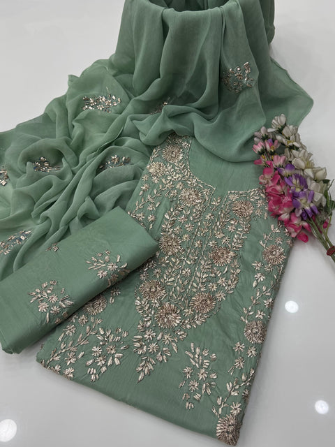 Handmade LCD Goota Kinari Embroidery 🧵 Pure Lawn 3 Pc 👗