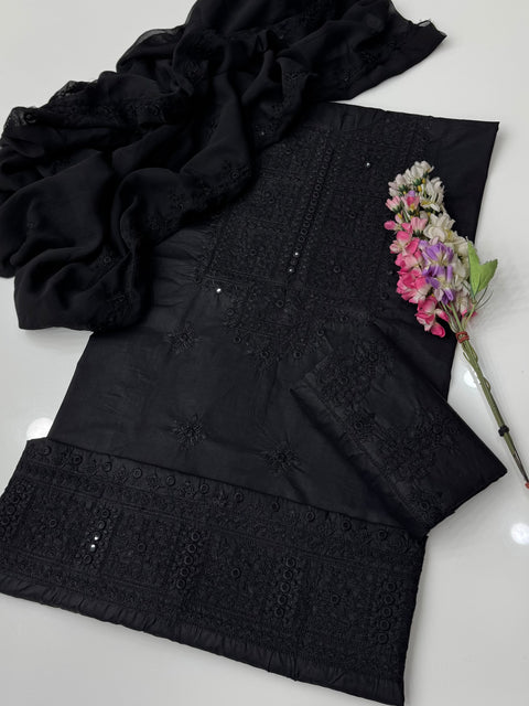 🖤 Black Beauty Chikankari Thread Embroidery 🧵 Lawn 3 Pc Dress 👗