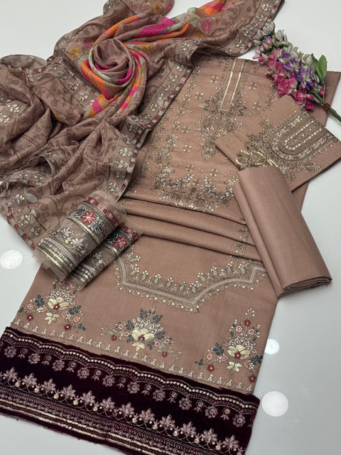 EID’s Luxury Heavy Embroidered Self Jacquard Lawn With Silk Duppata 3 Pc Dress 👗