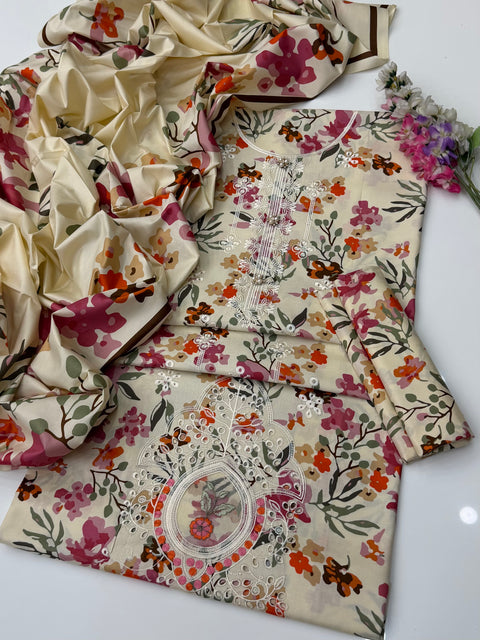 💕 ONLY 2650/-PKR #CHIKANKARI #LINEN 3 PC 👗