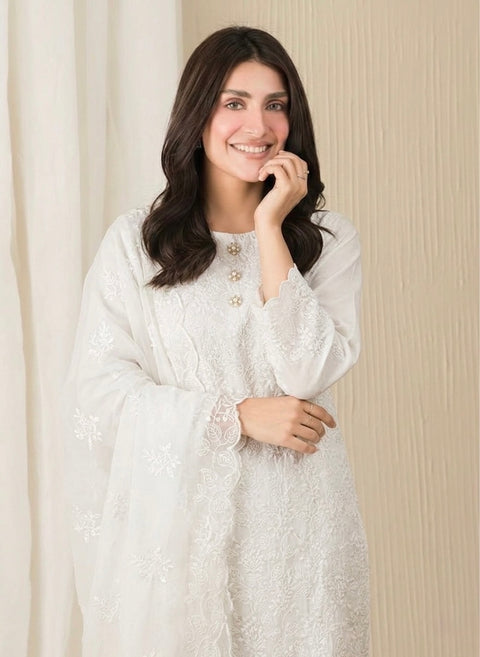 🔥 Shiffle Chikankari Jaal Lawn Shirt & Trouser With Chiffion Cut Work 3 Pc 👗