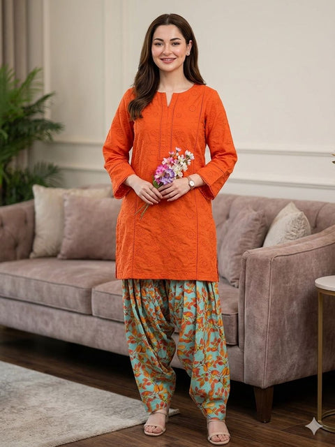🔥 ONLY #2450/-PKR #CHIKANKARI LAWN 2PC 💕