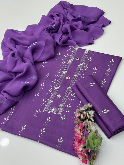 Handmade Tarkashi And Pakka Tanka Embroidery 🧵 Pure Lawn 3 Pc Dress 👗