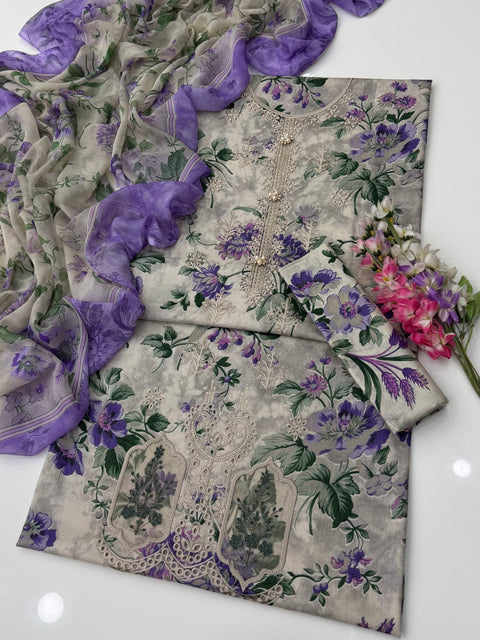💕 ONLY 2650/-PKR #CHIKANKARI LAWN 3Pc Dress 💕