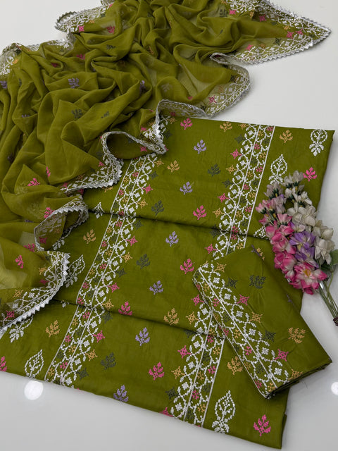 💕 Beautiful Cross Stitch Embroidery 🧵 & Sequence Work Lawn 3 Pc Dress 👗