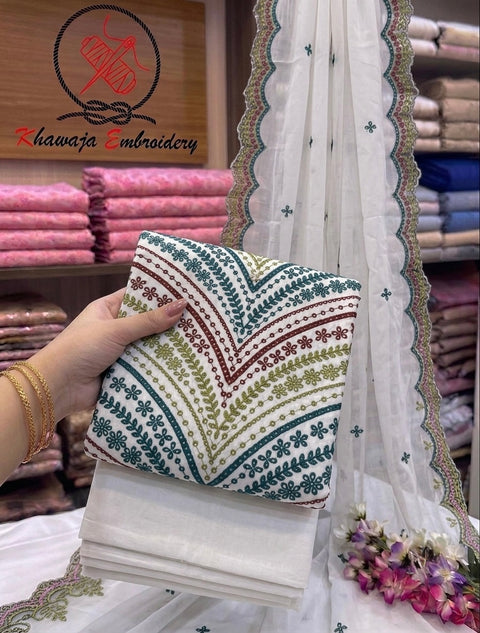 🔥 #TRENDING #CHIKANKARI LAWN 3PC 🔥
