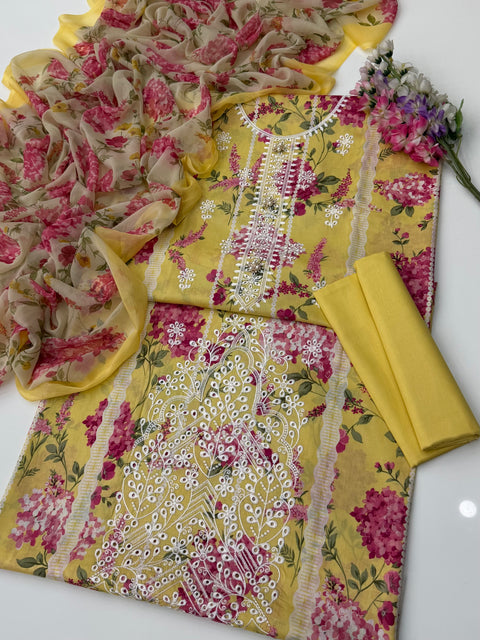 🔥 ONLY 2650/-PKR #CHIKANKARI LAWN 3 PC 🔥