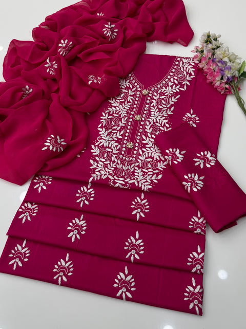🔥 Traditional Handmade Style Pakka Sheesha Work 🧵 Pure Lawn 3PC Dress 👗