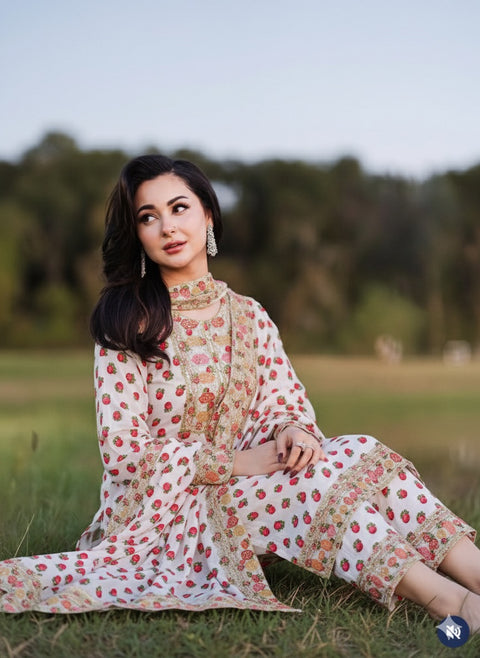 🔥 Winter’s Beautiful Embroidered Galla Daman Digital Printed 2 PC Dress