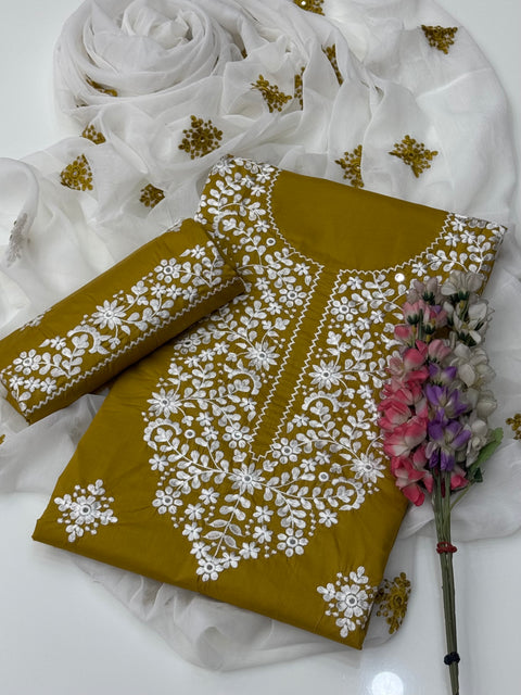 Beautiful Bareeze Embroidery & Plastic Sheesha Work Lawn 3 Pc Dress 👗