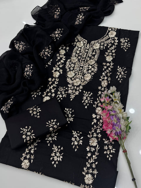 Handmade LCD Goota Kinari Embroidery 🧵 Pure Lawn 3 Pc 👗