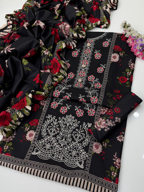 💕 ONLY 2650/-PKR #CHIKANKARI #LINEN 3 PC 👗