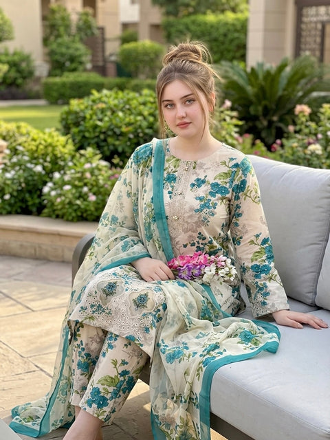 💕 ONLY 2650/-PKR CHIKANKARI LAWN 3 PC 💕