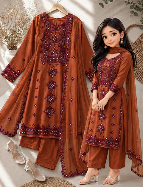 Balouchi Style Embroidery 🧵 With Paani Sheesha Work Viscose Linen 3 PC Dress 👗