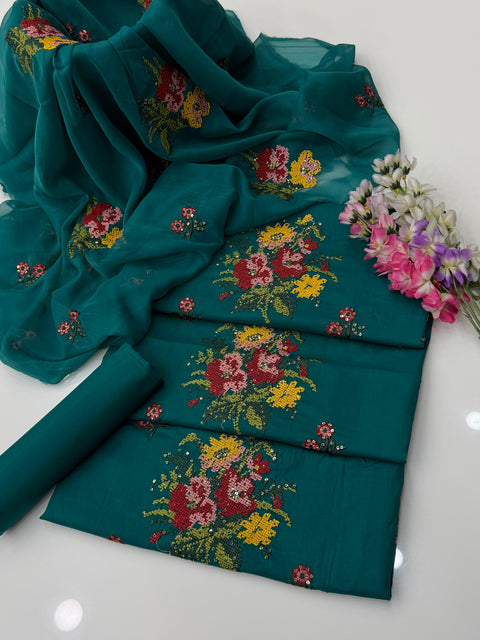💕 Cross Stitch Sequence Embroidery 🧵Lawn 3 PC Dress 👗