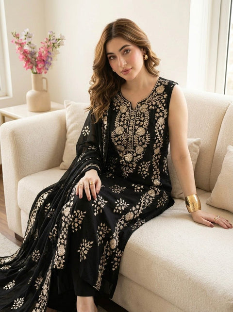 💕 Handmade Traditional Goota Work Embroidery 🧵 Pure Lawn 3 PC Dress 👗