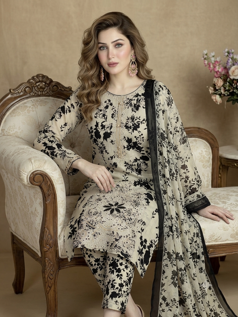 💕 ONLY 2650/-PKR #CHIKANKARI LAWN 3Pc Dress 💕