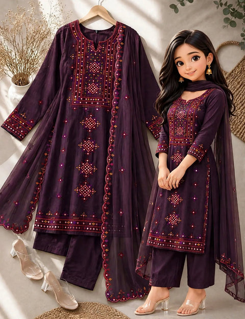 Balouchi Style Embroidery 🧵 With Paani Sheesha Work Viscose Linen 3 PC Dress 👗