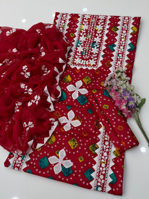 🔥 #CHUNRI #APPLIQUE LAWN 💕