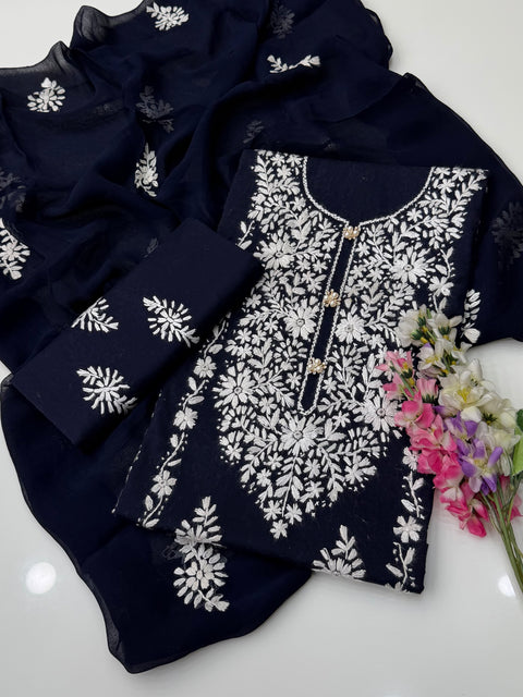 💕 #HANDMADE #LAWN 💕