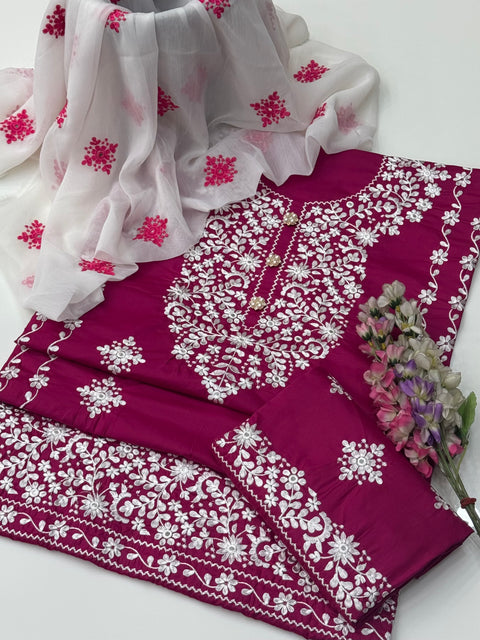 Beautiful Bareeze Embroidery & Plastic Sheesha Work Lawn 3 Pc Dress 👗