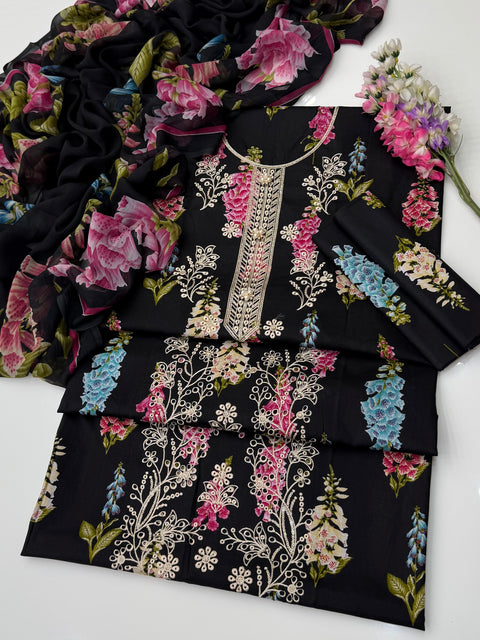 💕 ONLY 2650/-PKR #CHIKANKARI LAWN 3PC 👗