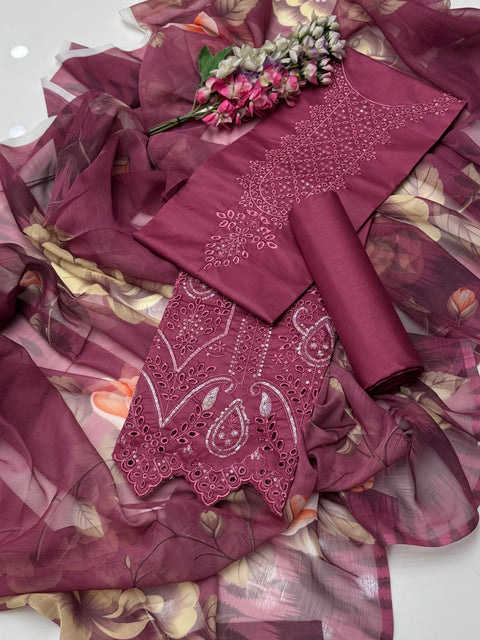 Beautiful Boring Shiffile Chikankari & Sequence Work 🧵 Lawn 3 Pc Dress 👗
