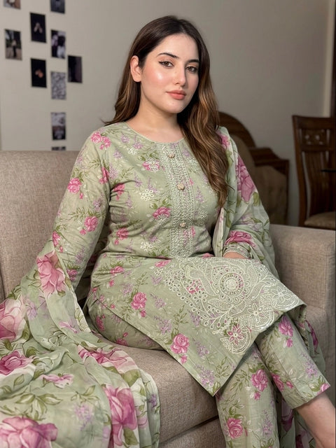 🔥 ONLY 2650/-PKR LAWN🔥