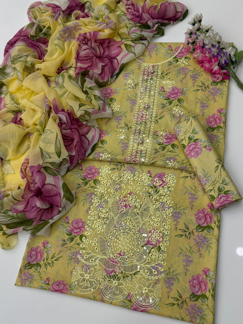 💕 ONLY 2650/-PKR CHIKANKARI LAWN 3PC Dress 💕