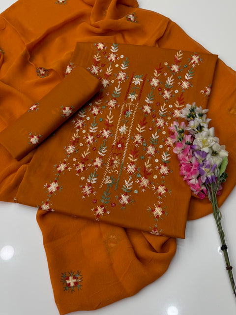 💕 Handmade Traditional Multi Pakka Tanka Thread Embroidery 🧵 Pure Lawn 3 Pc Dress 👗