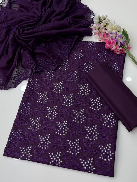 💕 #CHIKANKARI #LAWN 3PC 💕