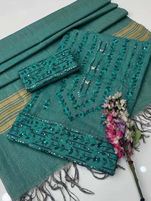 💕  #WINTER’s Beautiful Handmade Style Embroidery 🧵3 PC Dress