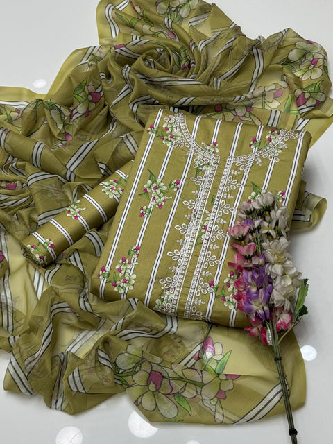 Beautiful Chikankari & Sequence Work 🧵 Digital Printed Lawn 3 Pc Dress 👗
