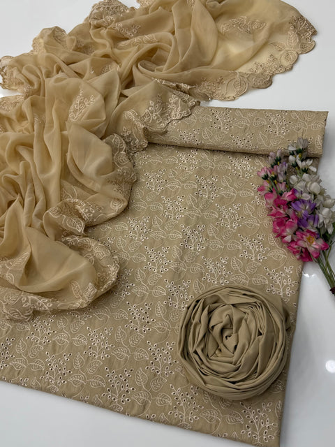🔥 Most Demanded Article Shiffle Chikankari 🧵 Lawn 3 Pc 👗