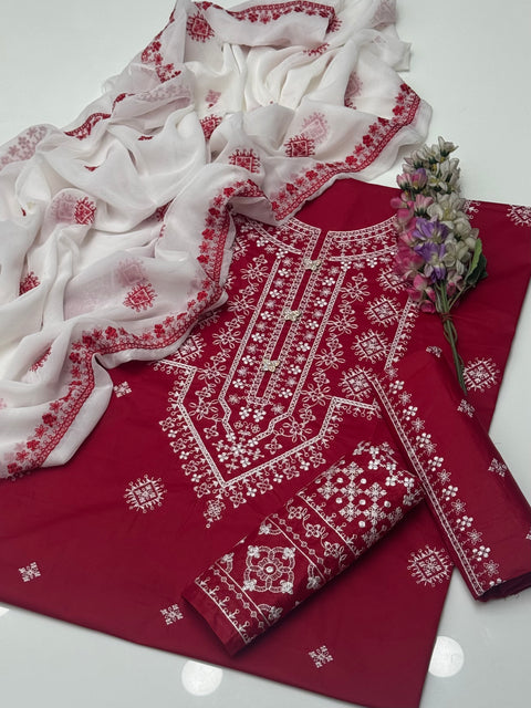 💕 Beautiful Handmade Style Embroidered 🧵Galla & Sleeves Lawn 3 Pc Dress 👗