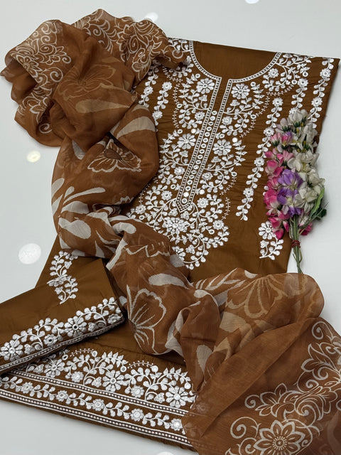 Handmade Style Unique Thread Embroidery 🧵 Lawn 3 Pc Dress 👗