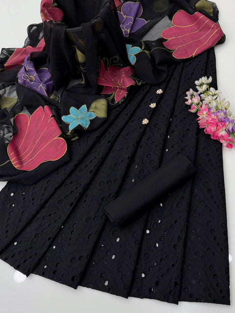 💕 #BLACK #CHIKANKARI 3PC 💕